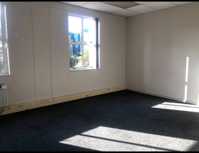 201M² RETAIL TO LET IN SANDTON CENTRAL